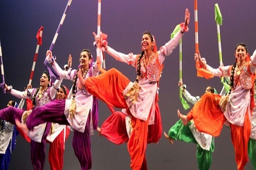 Bhangra Dance Group in Delhi